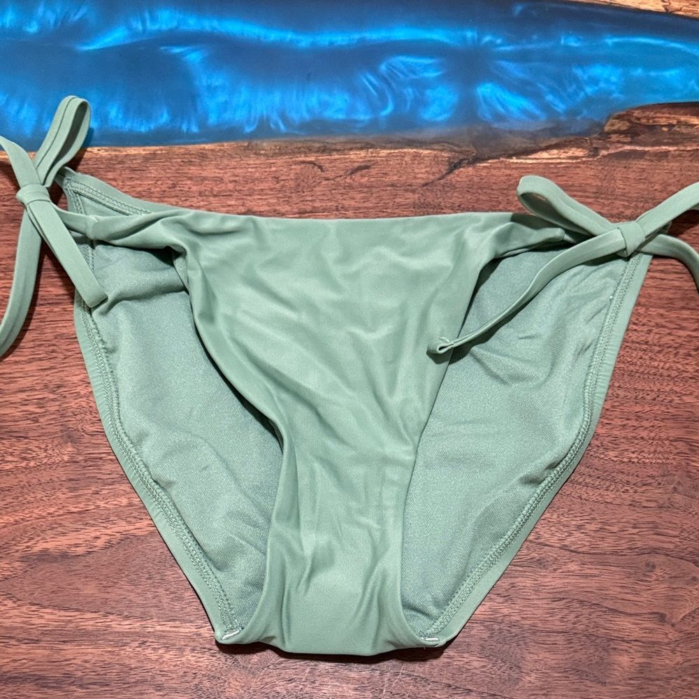 Shade & Shore Sage Bikini Bottom
